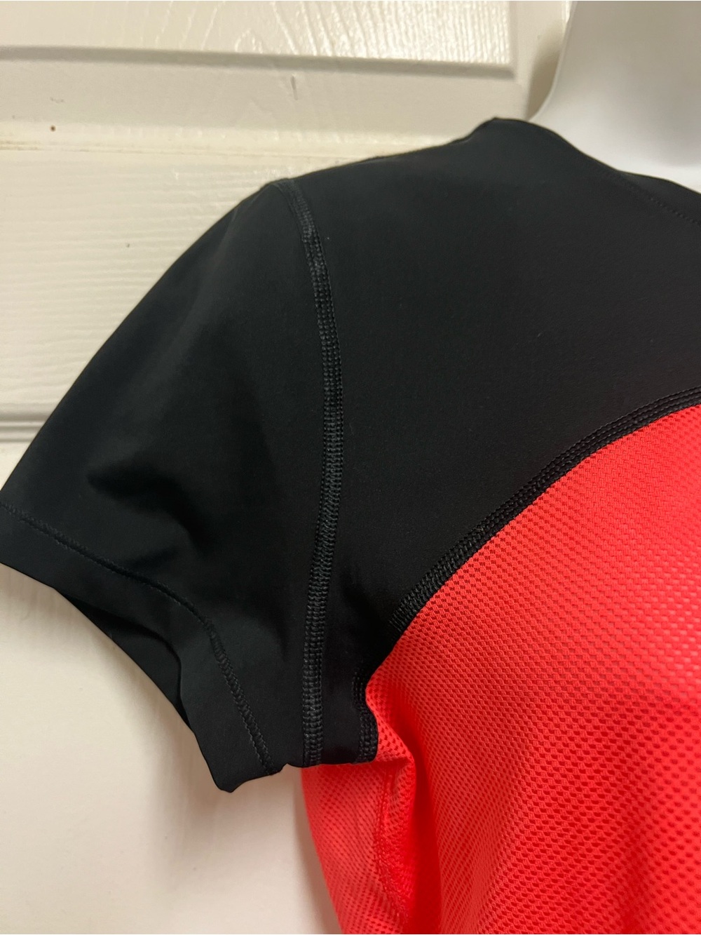 NIKE SPORT DON'T REST TOP - Picture 7 of 11